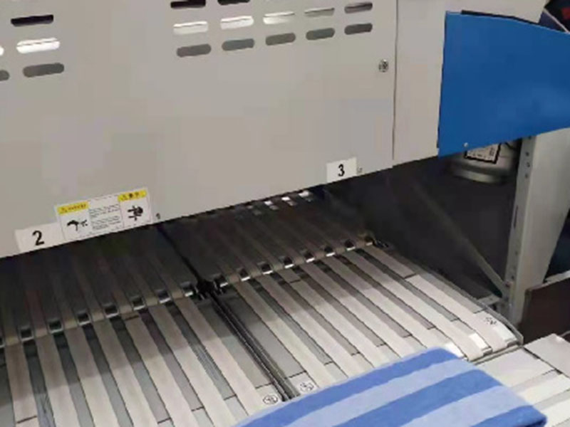 椒江巾类折叠机-01